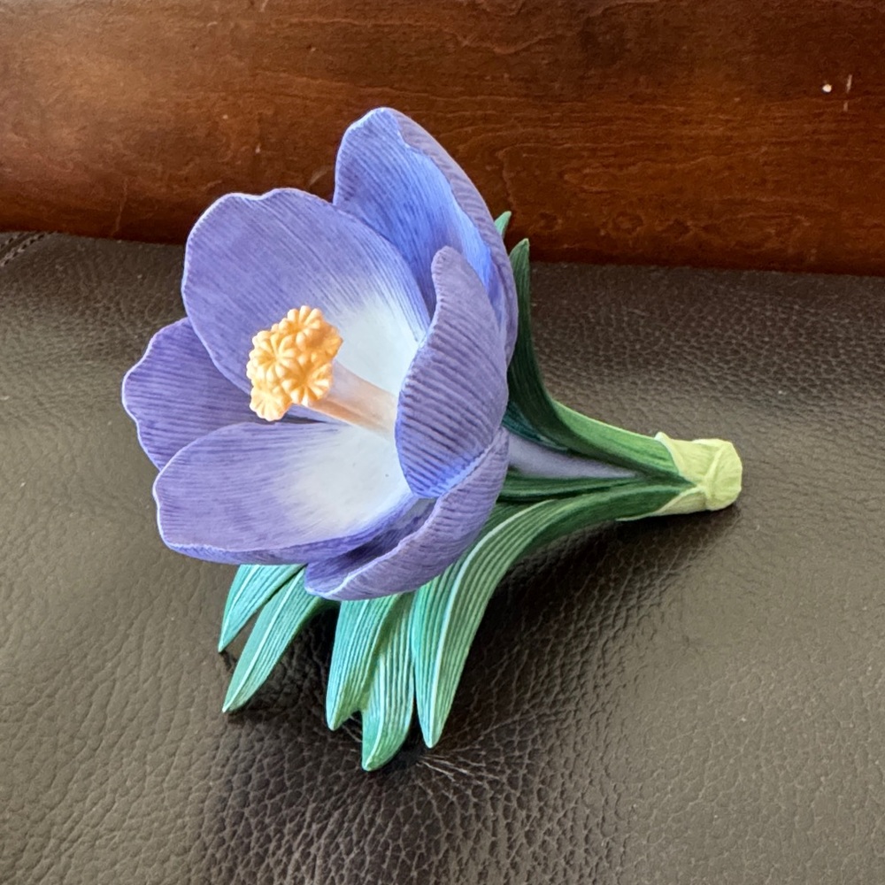 Vtg Lenox Crocus Porcelain Garden Flower Collection 1994